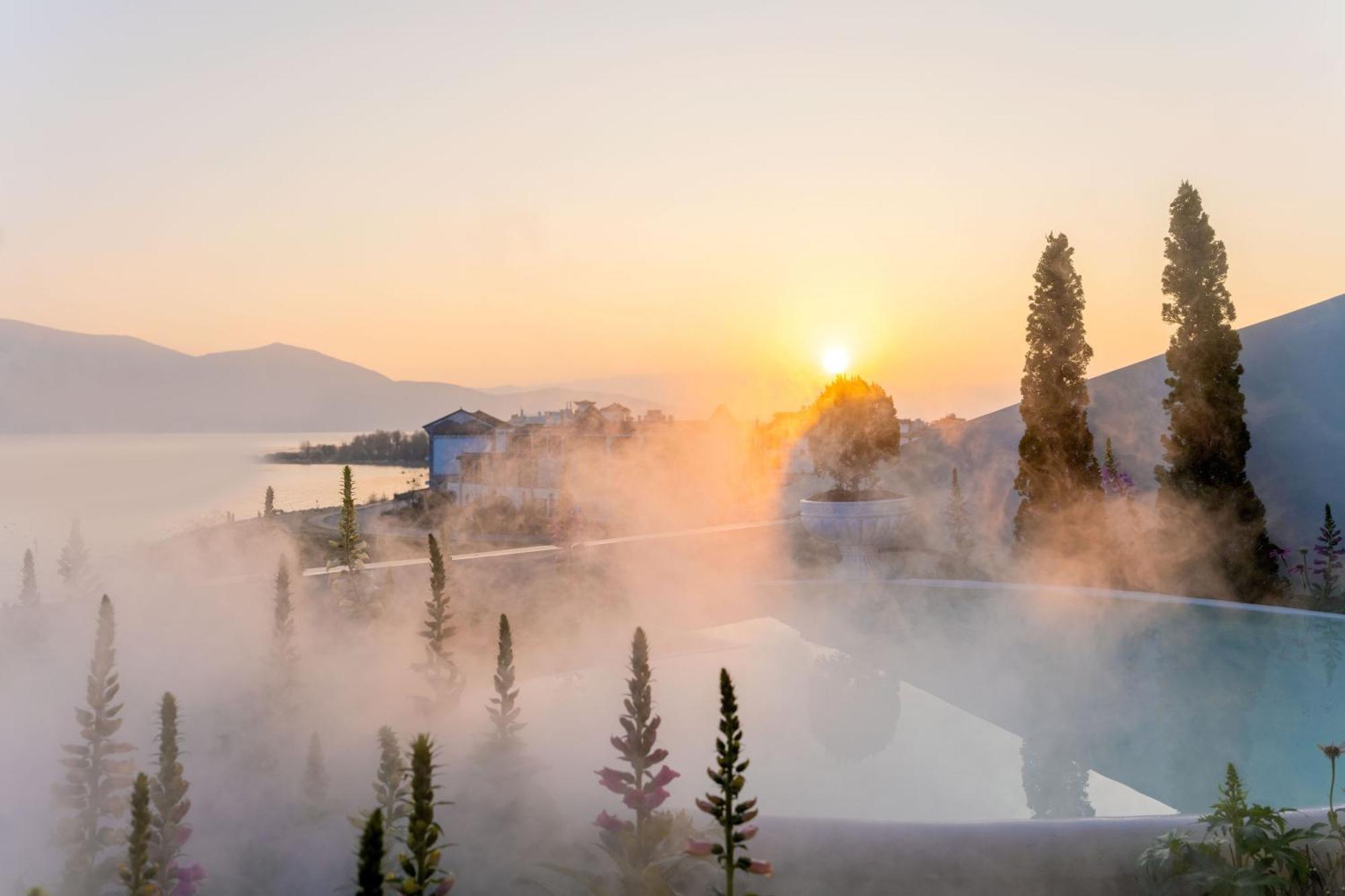 Dali Nest Secret Garden Lake View Inn ภายนอก รูปภาพ
